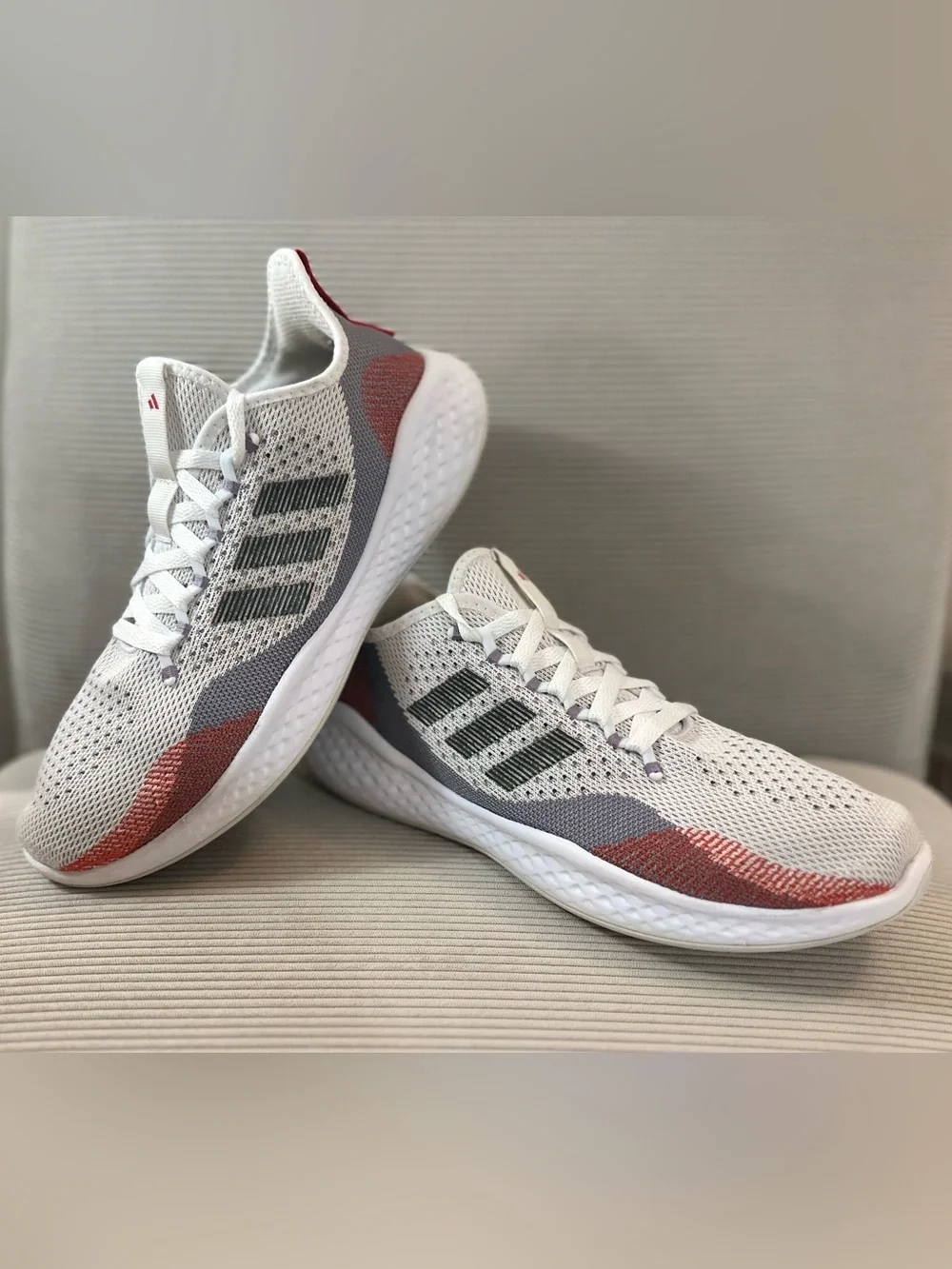 Adidas Men's Fluidflow 2.0 Running Shoes - White/Grey Six/Grey Three size 9.5